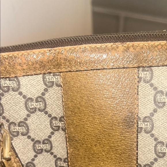 Gucci Brown and Tan Satchel with Monogram Pattern - Picture 8 of 10